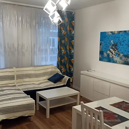 Luksusowy Przy Dworcu Apartment *