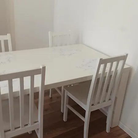 Luksusowy Przy Dworcu Apartment