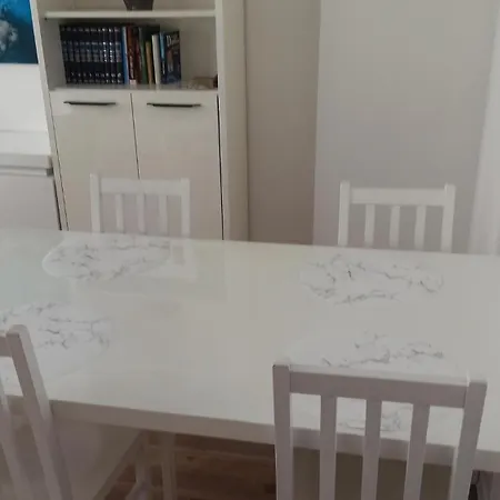 Luksusowy Przy Dworcu Apartment