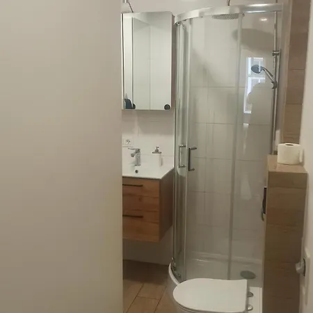 Luksusowy Przy Dworcu *